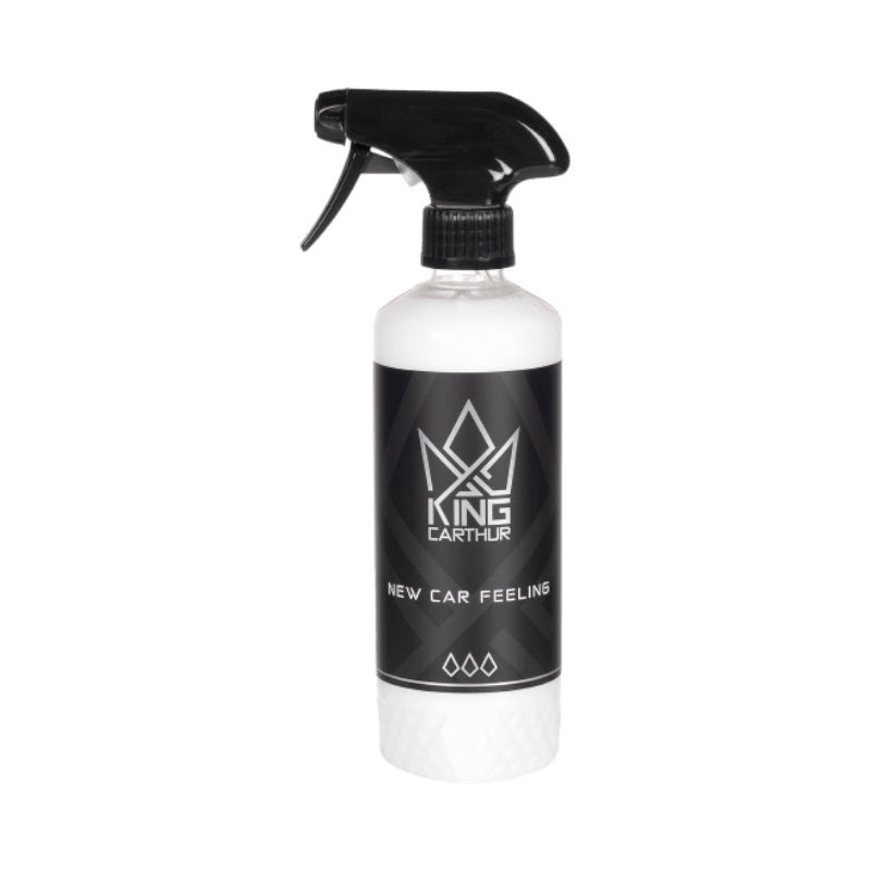 King Carthur New Car Feeling plastbehandling i sprayflaska som fräschar upp bilens interiör.